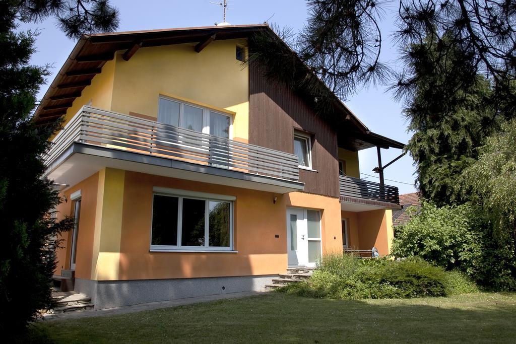 Gaestehaeuser Anni Ehrndorfer Ried im Innkreis Esterno foto