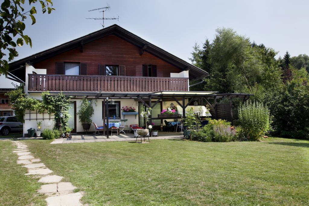 Gaestehaeuser Anni Ehrndorfer Ried im Innkreis Esterno foto