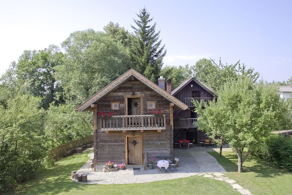 Gaestehaeuser Anni Ehrndorfer Ried im Innkreis Camera foto